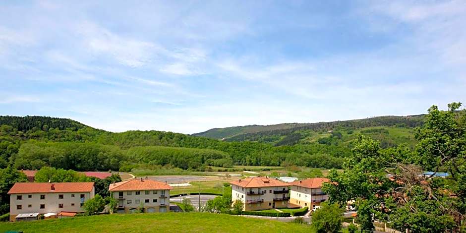 Aginaga Hotela