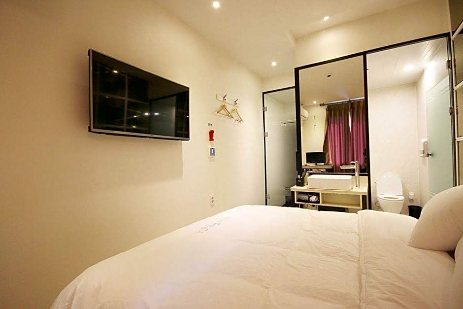 Jinhae Pasta Hotel