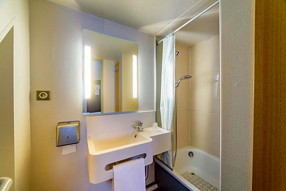 B&B HOTEL Dijon Marsannay