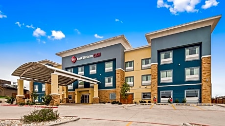 Best Western Plus Lampasas Inn & Suites