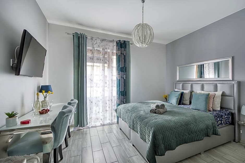 Aparthotel Pawia Deluxe- 10 min to center, self check-in, optional breakfest, parking on the street