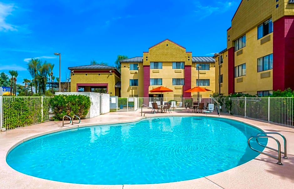 Super 8 by Wyndham - Mesa/Gilbert