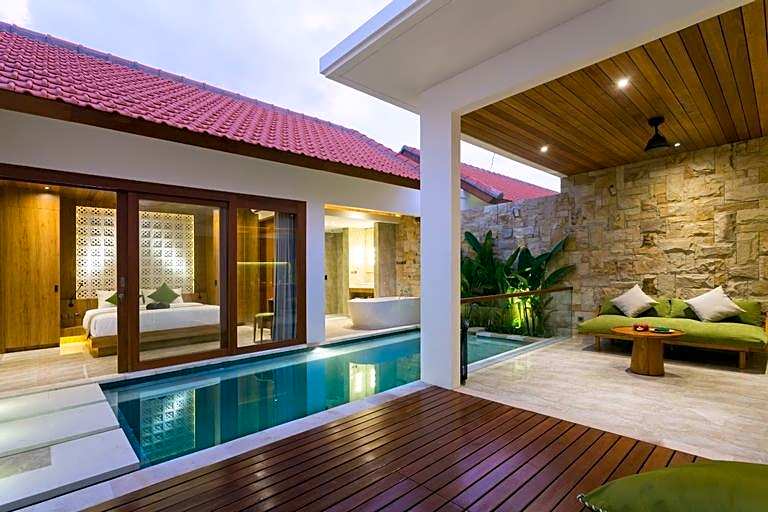 Danka Villa Sanur - Modern Tropical Balinese Villa