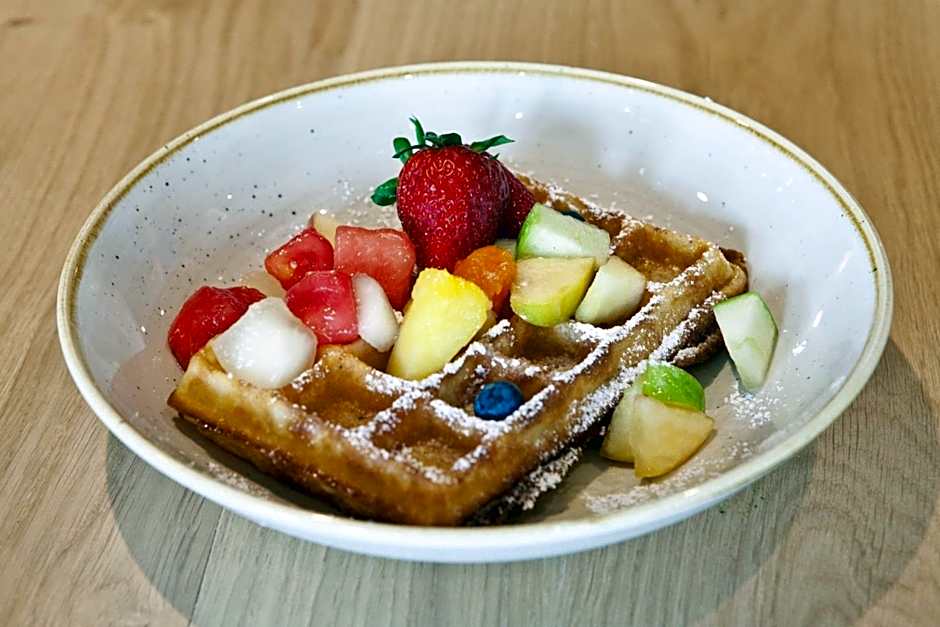 Hotel Indigo Berlin East Side Gallery By IHG