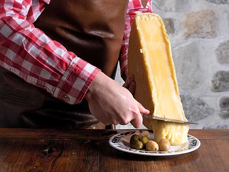 Hotel Olympic - Montana Center