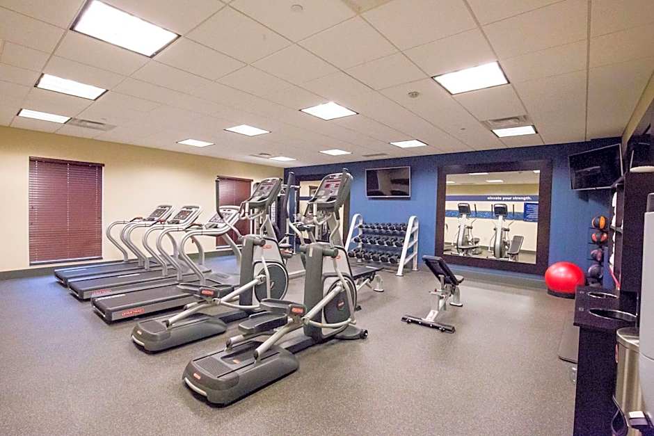 Hampton Inn By Hilton & Suites Pittsburgh/Harmarville