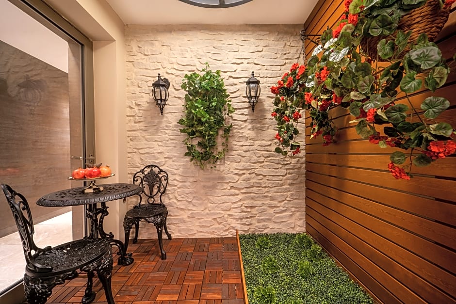 The New Zeybek Hotel