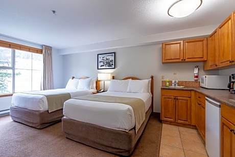 Standard Room with Two Double Beds