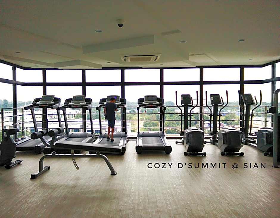 COZY D'Summit 2 Bedrooms @ 100mbps HIGH SPEED WIFI