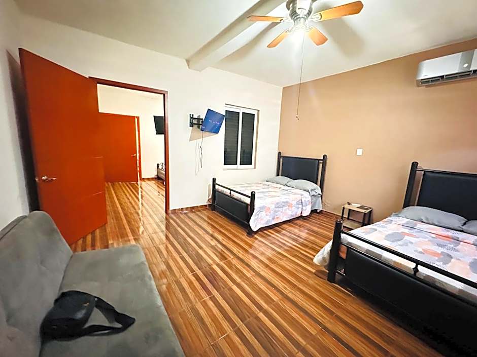 la casa de los abuelos a 150 metros del mar