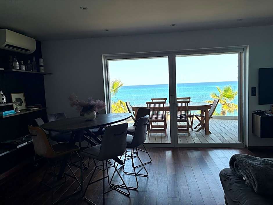 Foto 1 di 15 di 3 Bedroom Apartment, Sea View