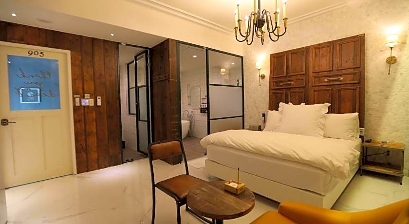 February Hotel SeongSeo