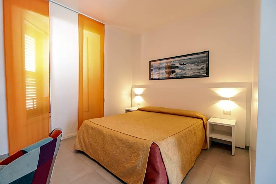 Hotel Il Faro Della Guitgia Tommasino