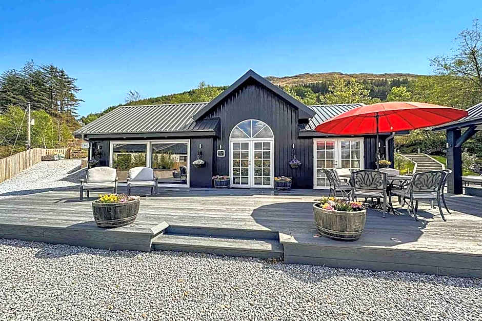 Little Fox Lodge Luxury Hideaway with Hot Tub Glencoe Near Fortwilliam