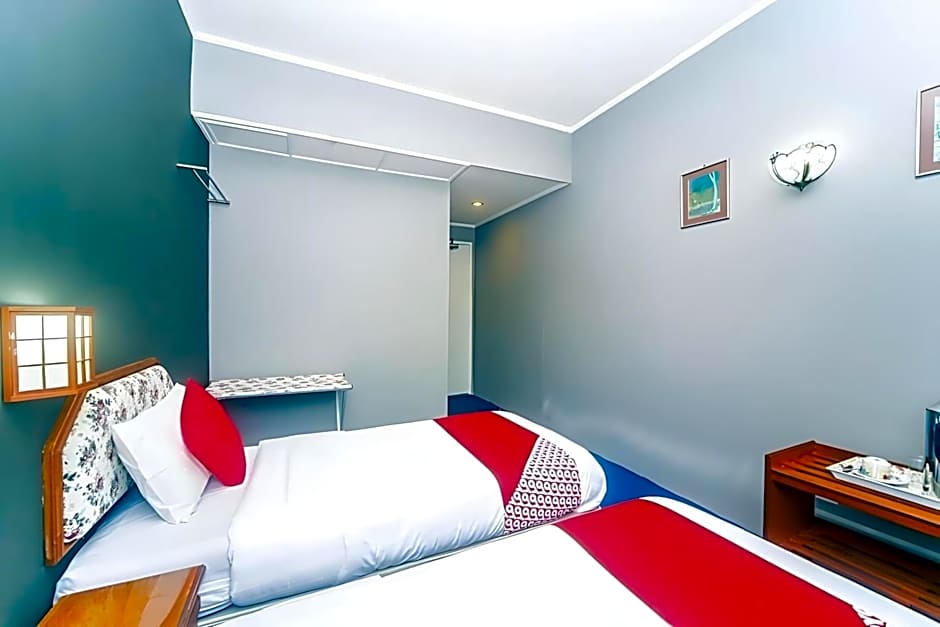 SUPER OYO 1026 Hotel Lutana