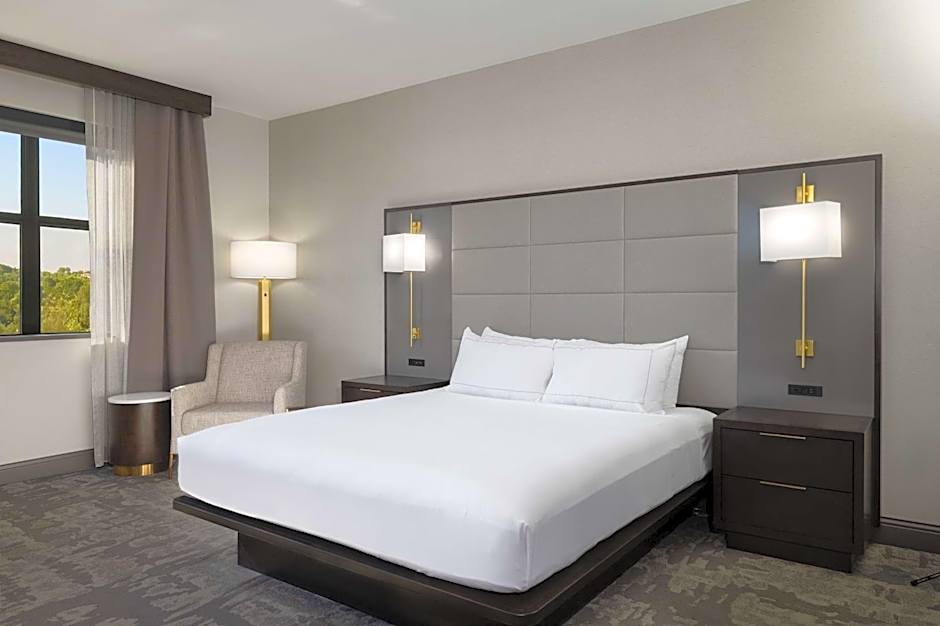 Hilton Promenade At Branson Landing
