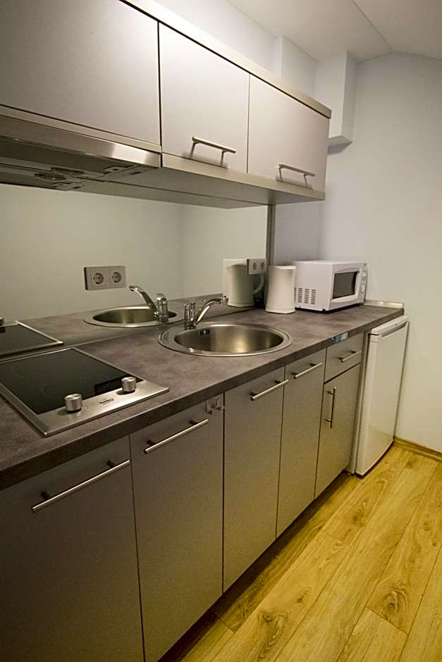 Hotel Logavina 8 Garage Parking