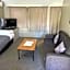 Manuka Crescent Motel