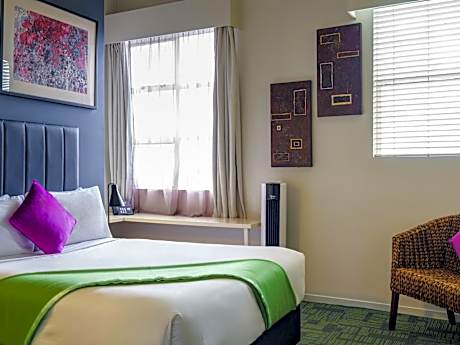 Standard Room with One Queen Bed and One Single Bed