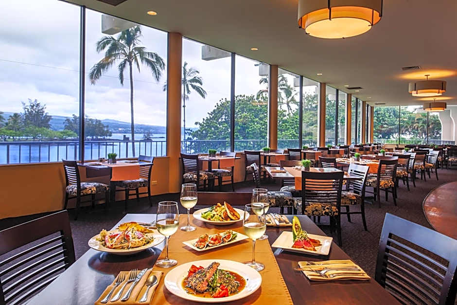 Castle Hilo Hawaiian Hotel