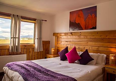 Standard Room Courtyard View