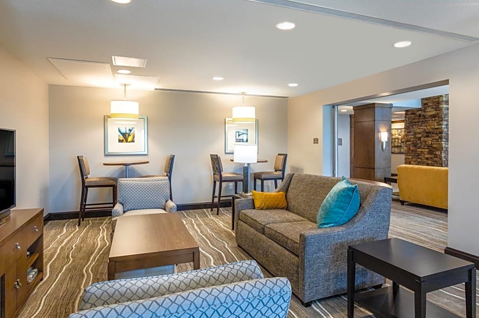 Staybridge Suites - Fort Lauderdale Airport - West