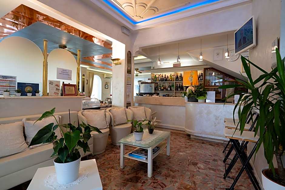 Hotel Britannia Rimini Marina centro