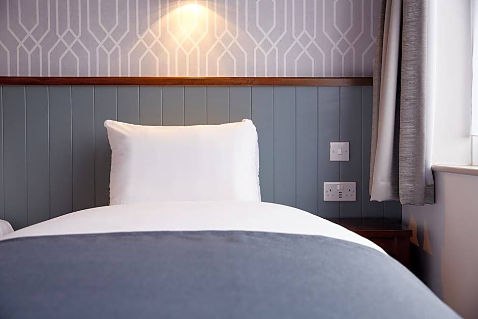 Chase Inn By Greene King Inns