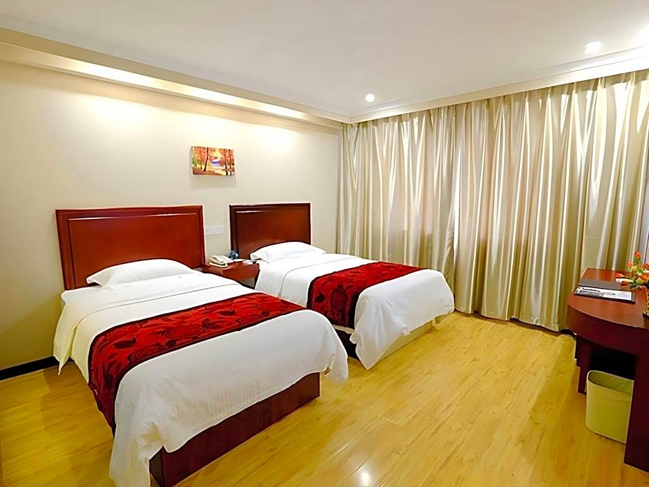 GreenTree Inn BaiYin East Bus Station LanBao Road Express Hotel