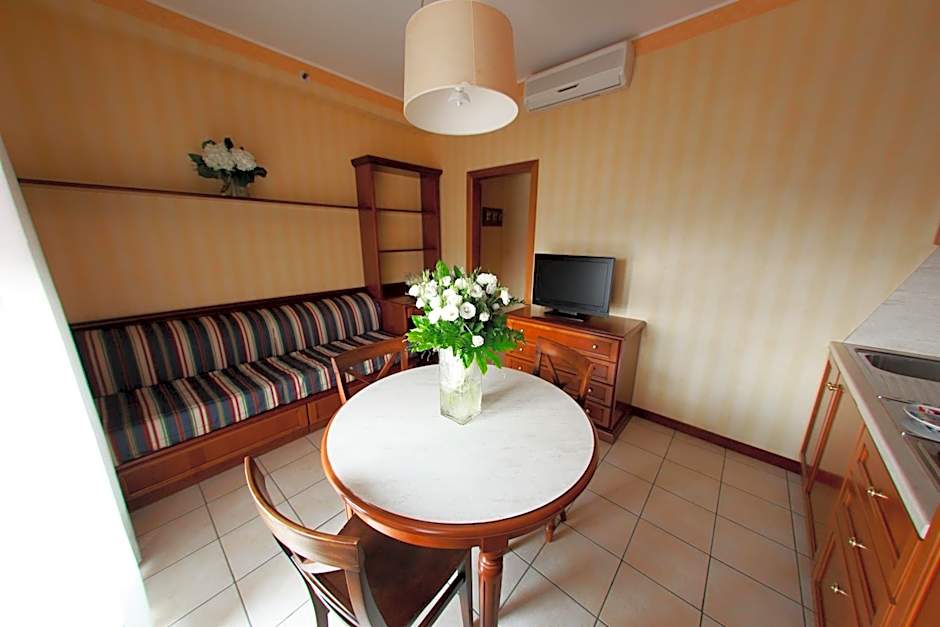 Photo 1 of 2 of 1 Bedroom Apartment