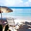 Hampton by Hilton Grand Cayman Seven Mile Beach