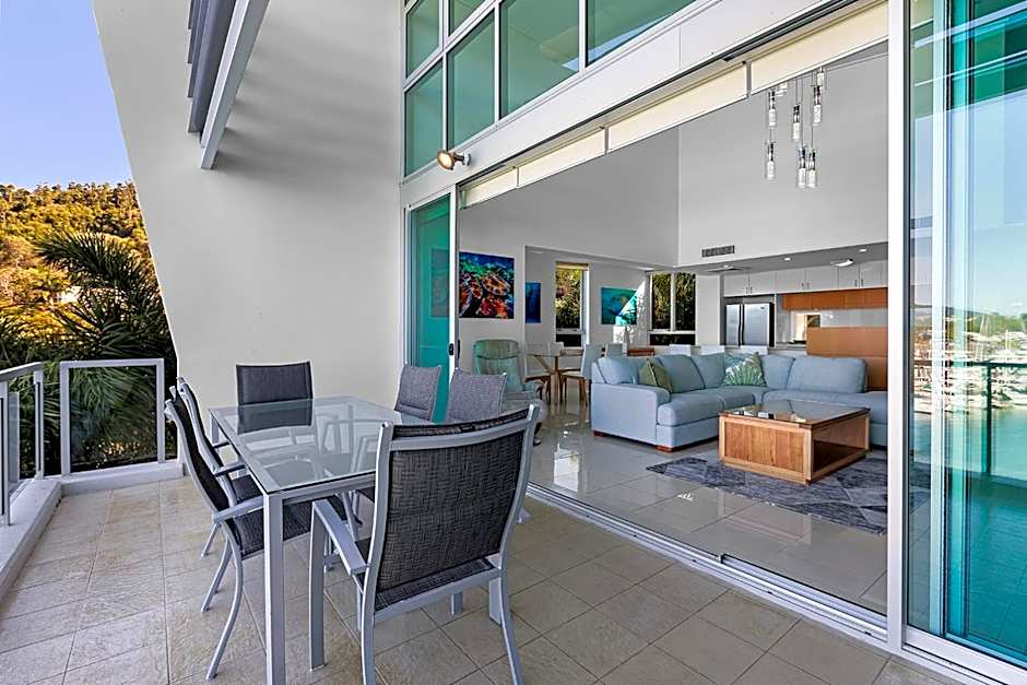 Peninsula Airlie Beach