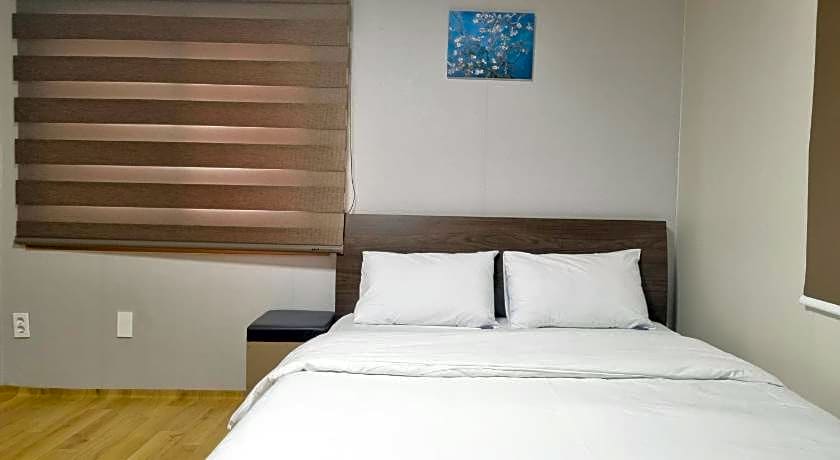 Charlie Hotel