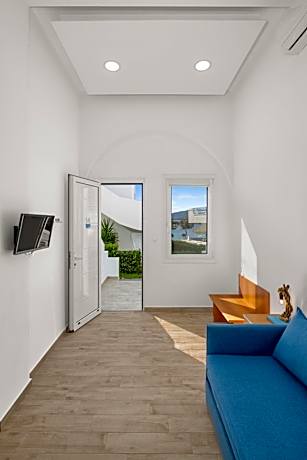 Triple Room with Garden View