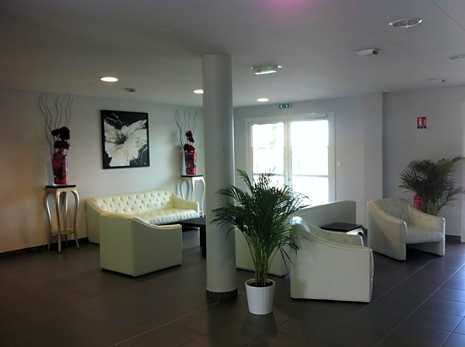 Adonis La Baule Hotel