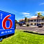 Motel 6-Pomona, CA - Los Angeles