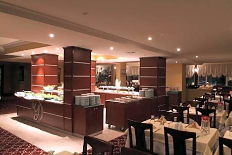 Genç Yazıcı Hotel Uludağ