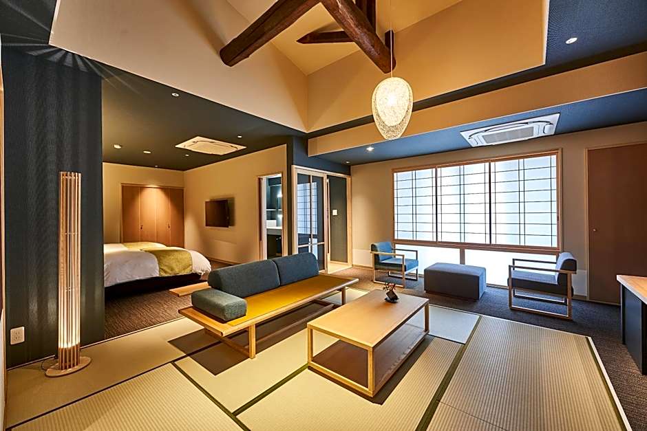 AKARI et KAORI formerly Taizanso