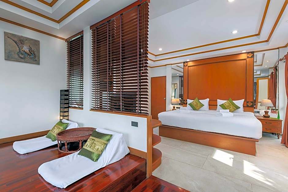 Charlie House Pinklao