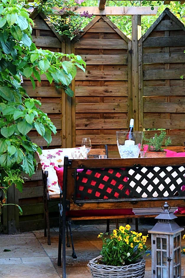 Kia Ora Hotel Restaurant