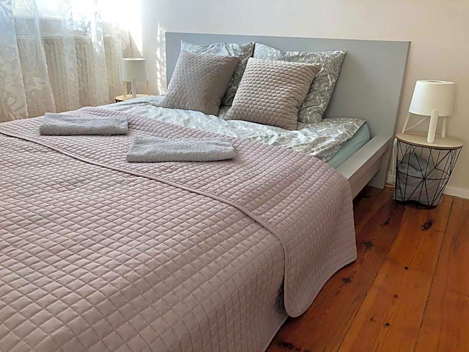 Bankowa 8 Guest Rooms