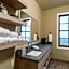 Ski Inn Taphouse Hotel