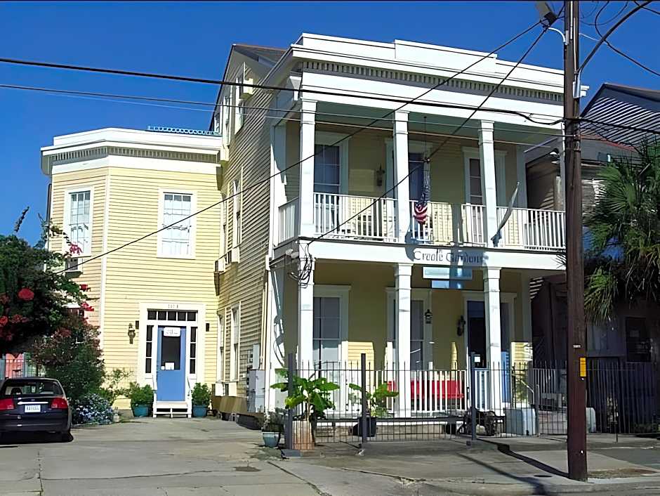 Creole Gardens Guesthouse and Inn
