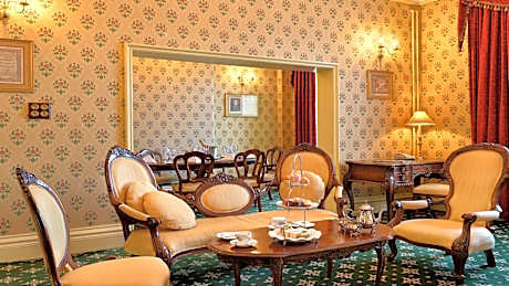 Victorian King Suite