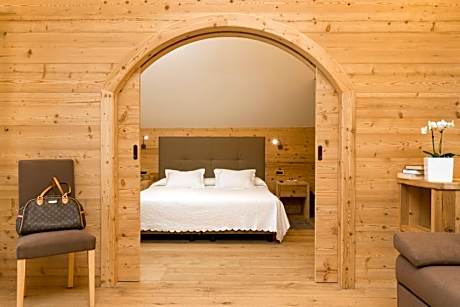 Junior Suite with Balcony