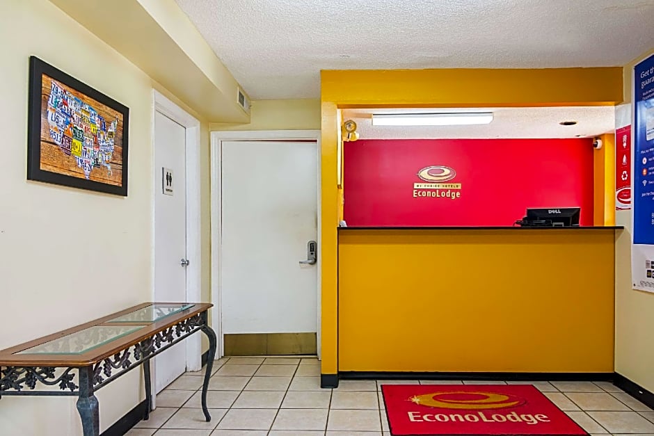 Econo Lodge Research Triangle Park