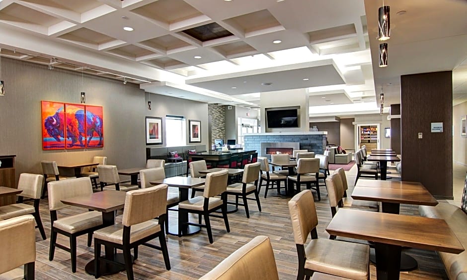 Holiday Inn Express Fargo SW - I-94 Medical Center By IHG