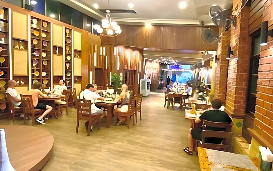 Baan Sailom Hotel Phuket - Sha Extra Plus
