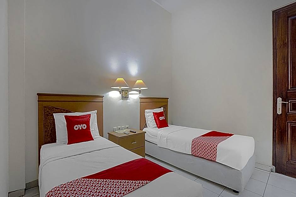 OYO Life 90589 Palem Garden Hotel