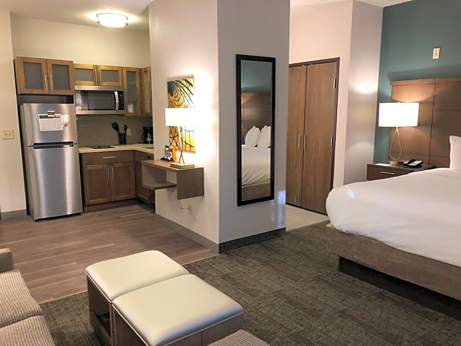 Staybridge Suites Columbia-Highway 63 & I-70 By IHG